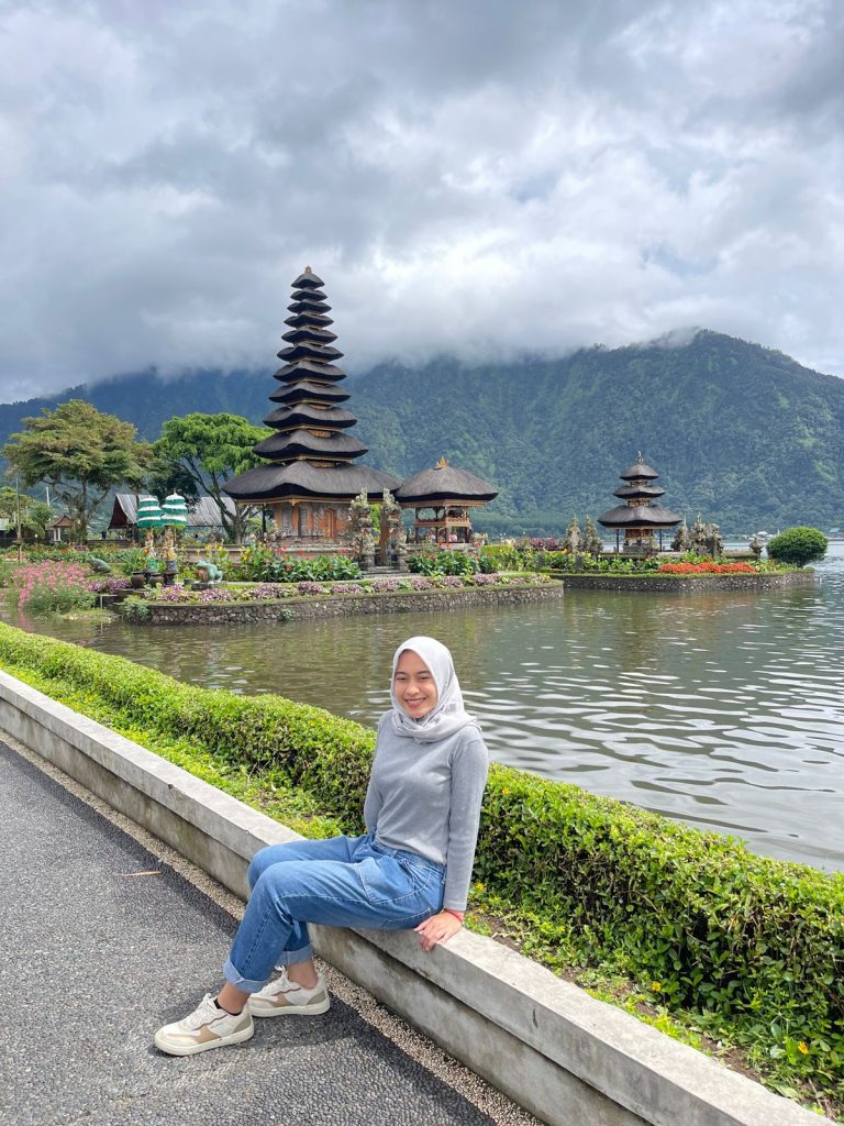 Pura Ulun Danu Beratan , Bedugul, danau beratan
